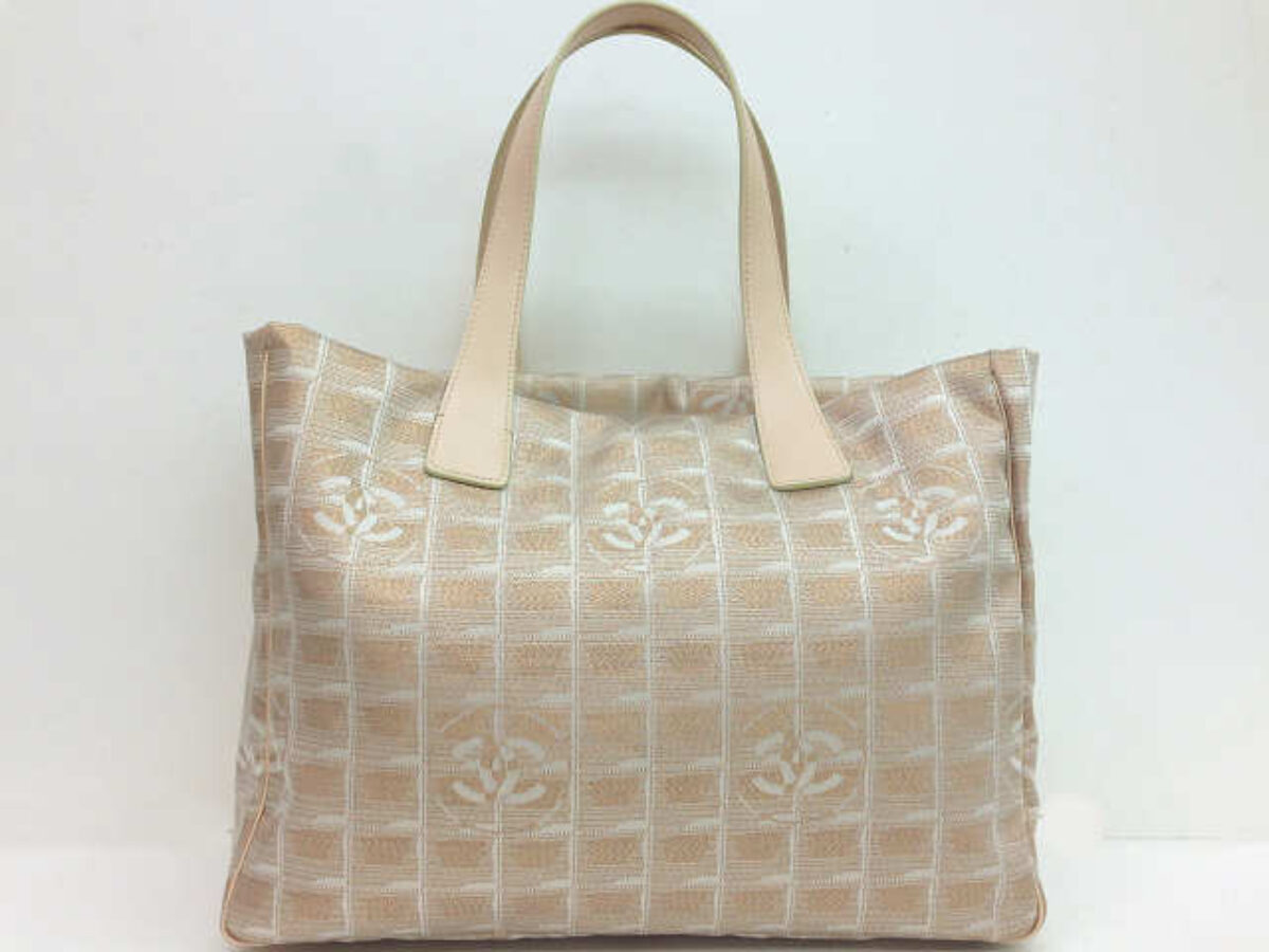 CHANEL(シャネル)ニュートラベルライントートMM A15991 ピンクベージュ