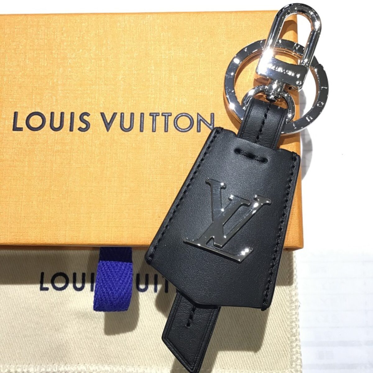 LOUIS VUITTON】LVクロッシュクレ キーホルダーを須賀川市のお客様から