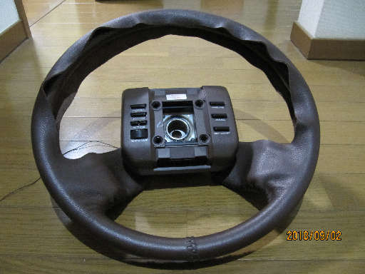 Y30 純正ステアリングホイール 牛革編み上げ 2