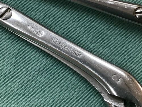 大量の”壊れない”鼻鉗子を発見！ | 金子耳鼻咽喉科