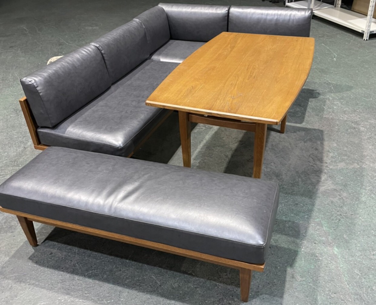 大阪市天王寺区より、unicoのダイニングセットをお買取りご依頼頂き