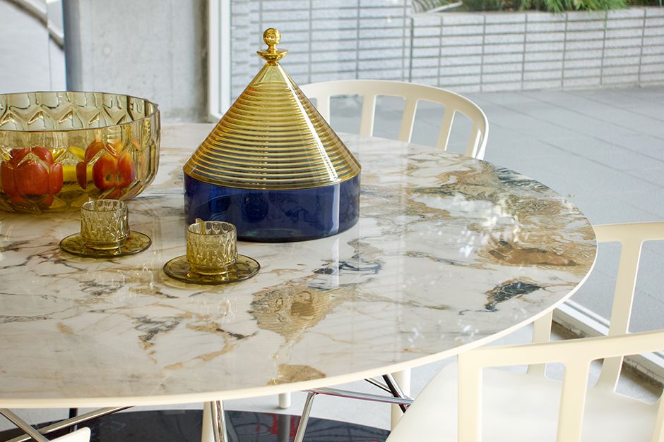 インテリアの主役に！今注目のセラミックテーブル｜Kartell｜カルテル