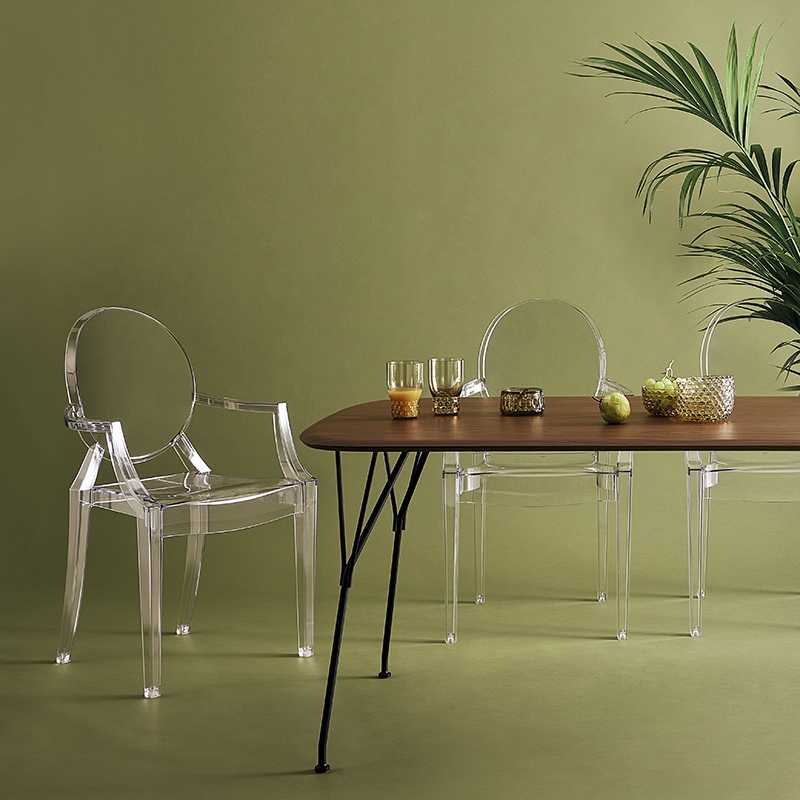 ルイゴースト｜Kartell｜カルテルオフィシャルサイト｜イタリア製 家具
