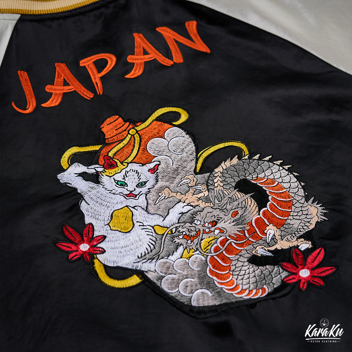 横須賀「酔竜と猫の悪戯」浮世絵風刺繡入りスカジャン – Karakubuy
