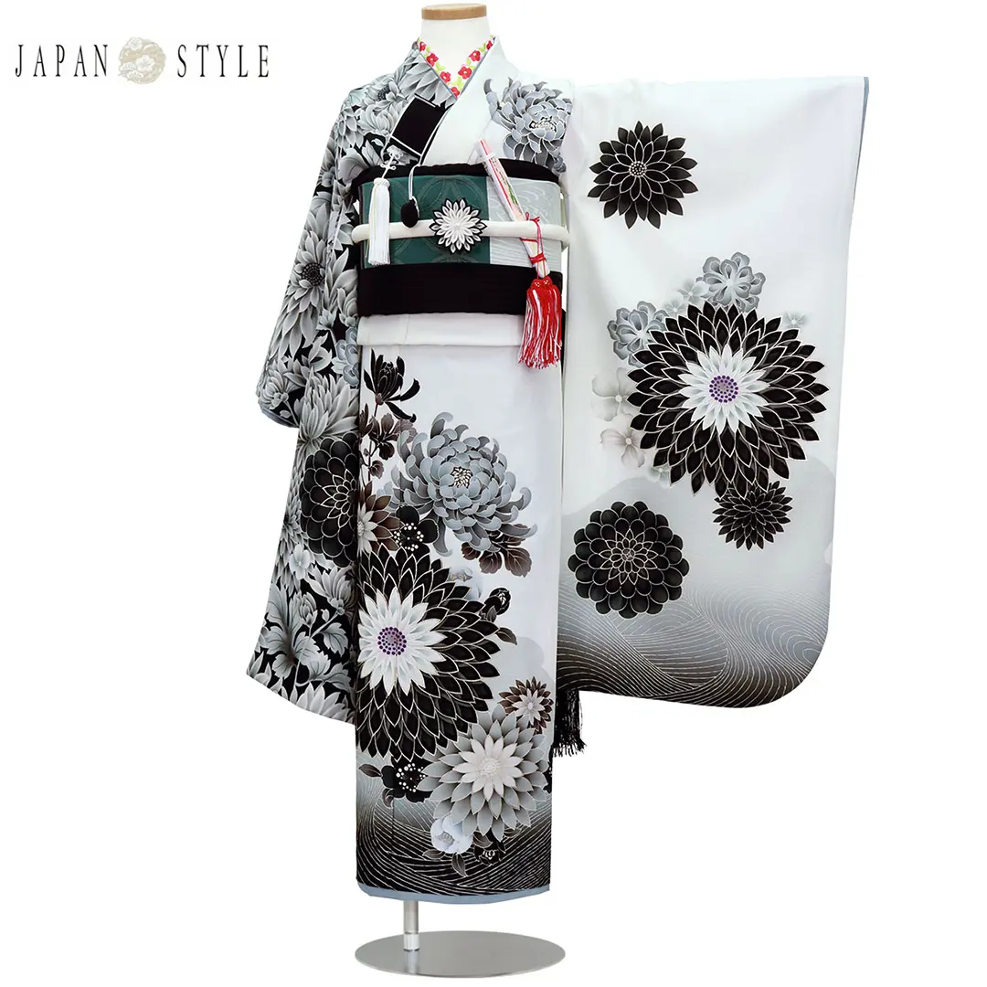JAPAN STYLE》菊づくし片身がわり(白）／七五三・七歳の女の子 | 宅配