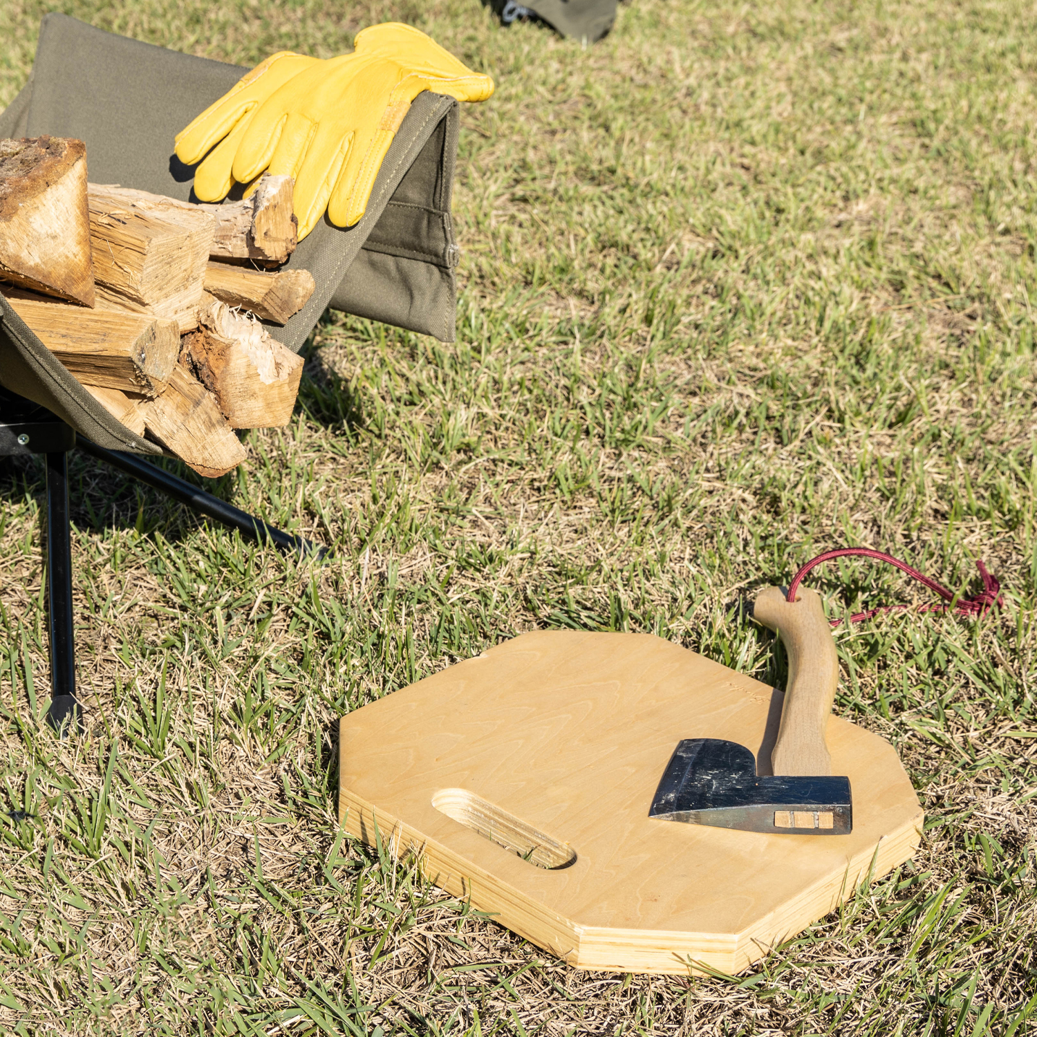 薪割台【テント・タープ】 | 株式会社カワセ