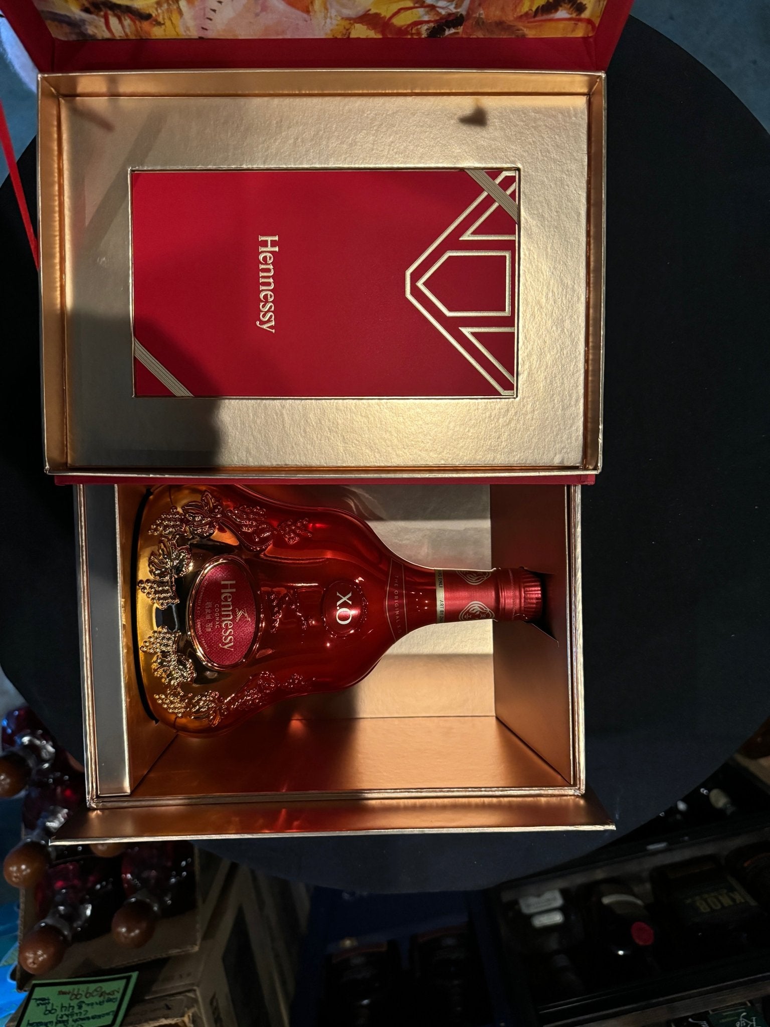 Hennessy XO Extra Old Cognac Art By Zhang Enli (750 mL) | Keg N Bottle