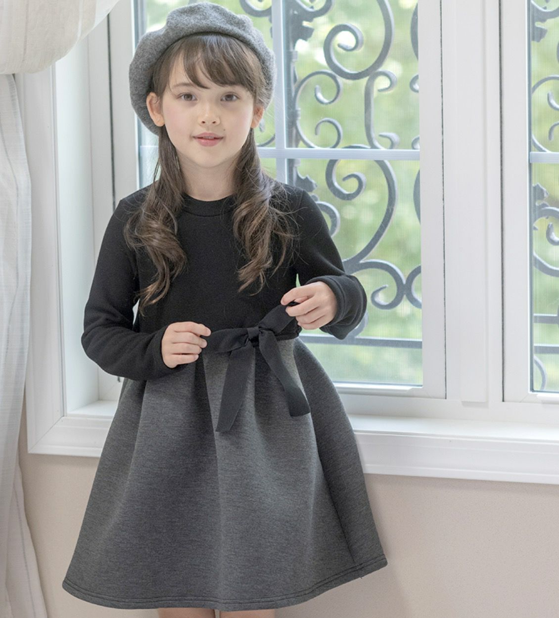 送料無料【卒服最終セール目玉】女の子 ワンピース シルエット自慢の