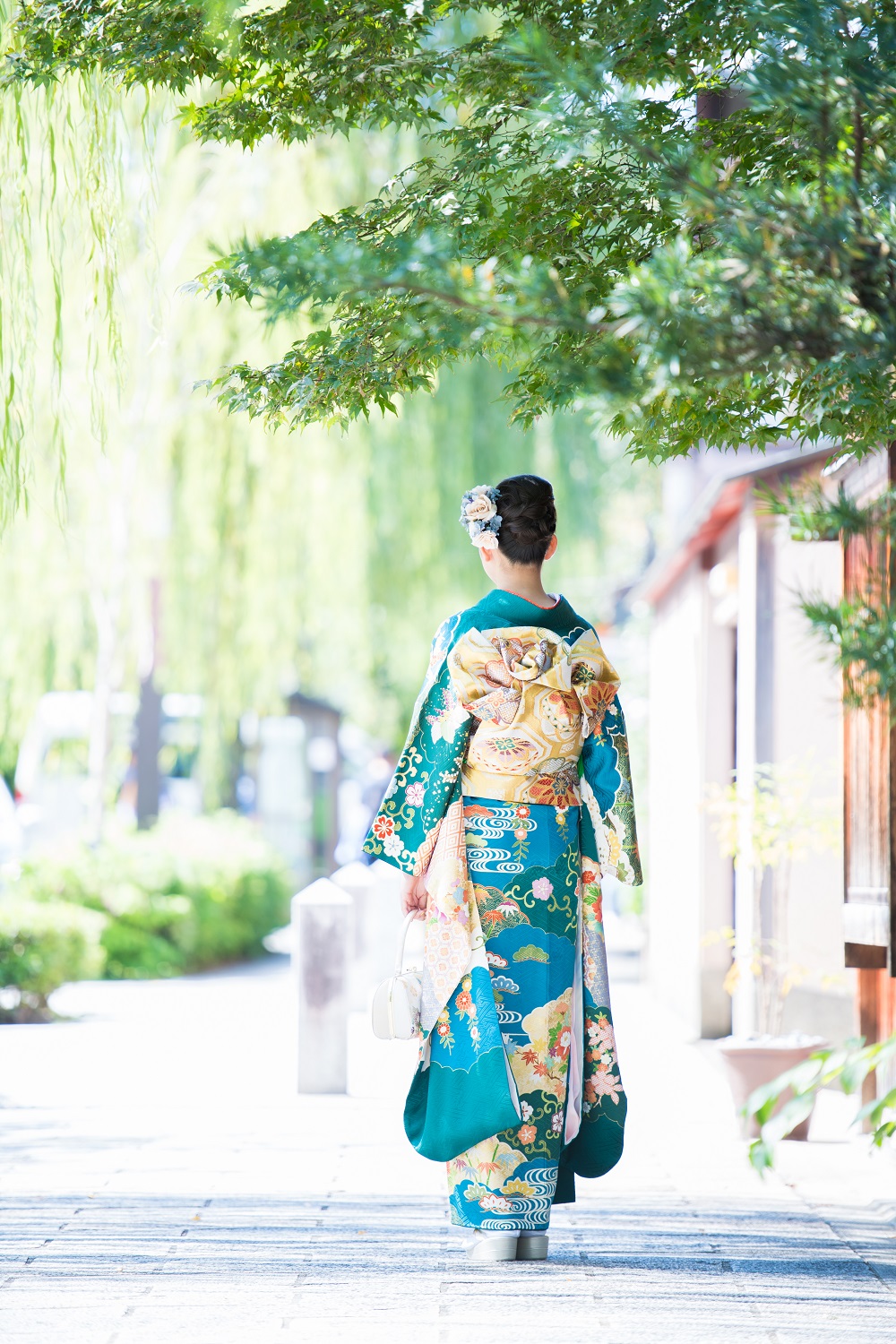 高級振袖レンタル・吉澤織物】御所車などの古典柄 MLサイズ 緑・品番K