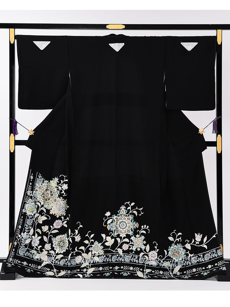 MOサイズの留袖レンタルならKIMONO-PRO全国配送対応