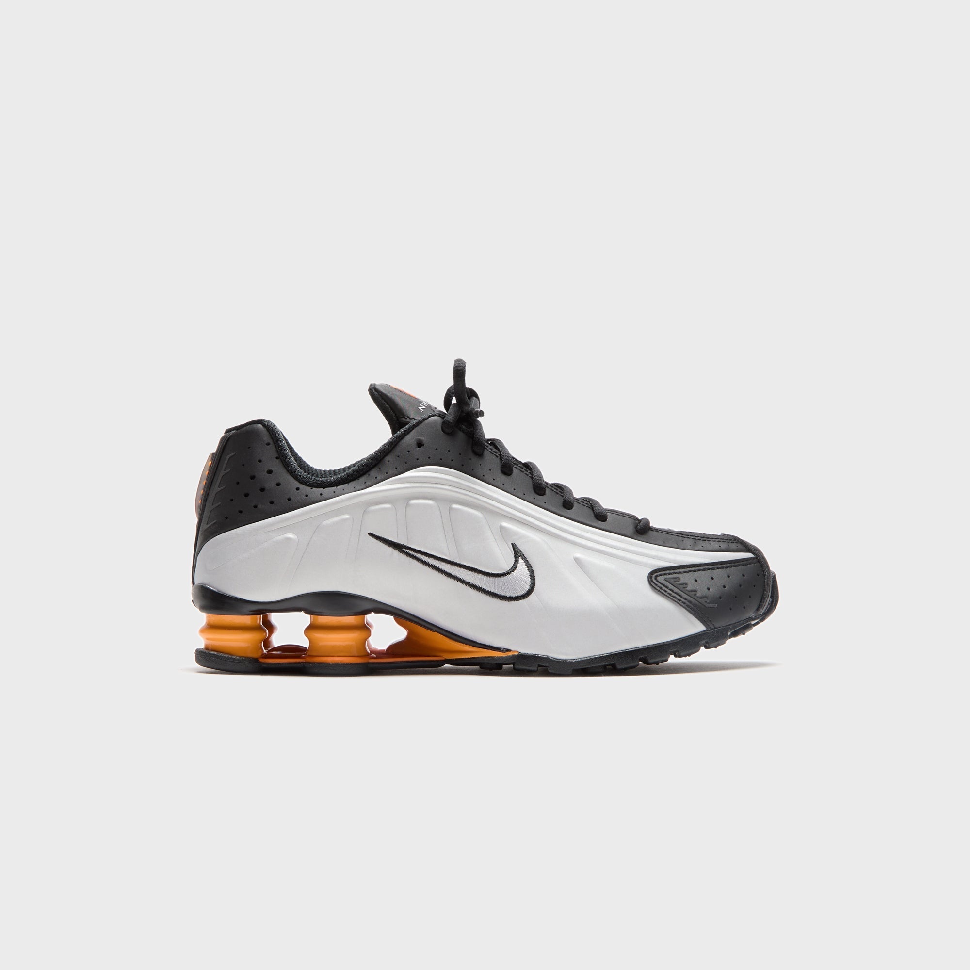 Nike Shox R4 - Black / Vast Grey / Bright Mandarin / Metallic