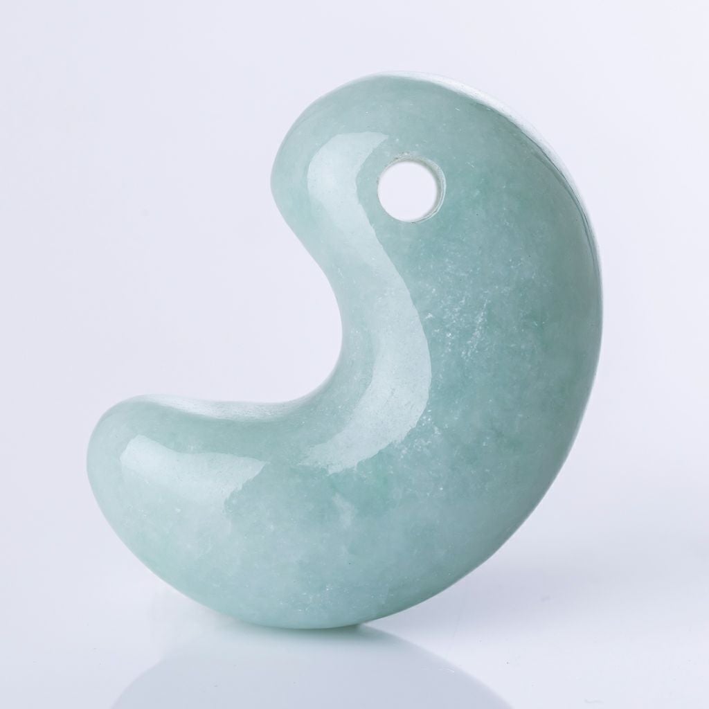 勾玉-翡翠勾玉｜《公式》糸魚川翡翠工房こたき