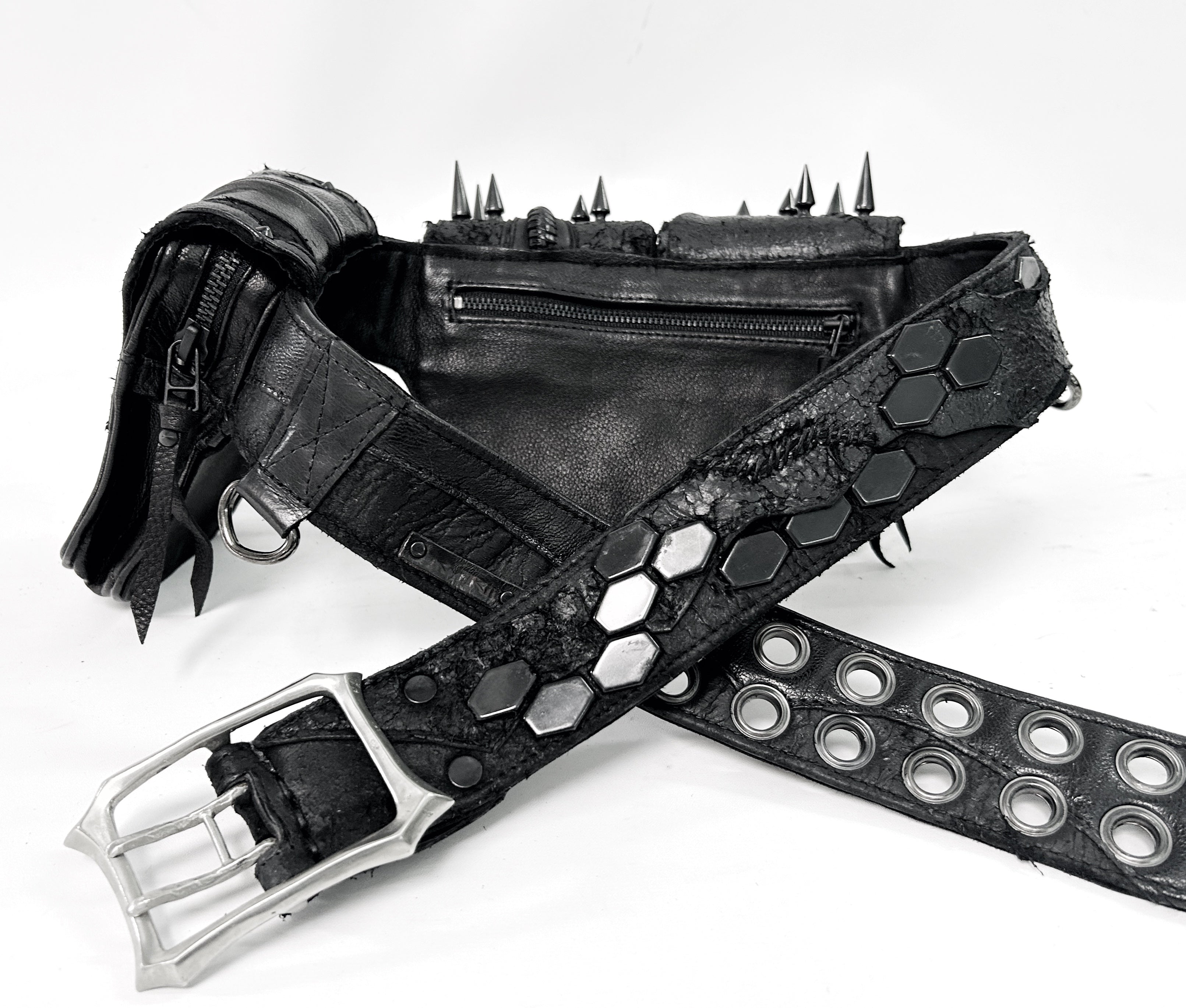 KMRii ケムリ 2502-BG01 KB-Killer Grand Cross ケムリ ウエストポーチ