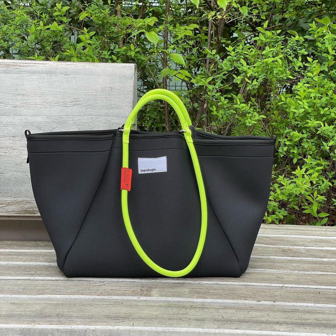 荷物が多い編集者も絶賛！『topologie（トポロジー）』のトートバッグ