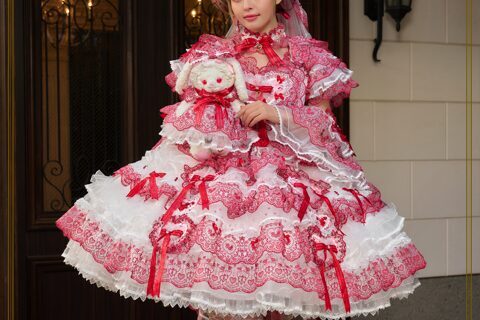 ベイビーザスターズシャインブライトってどんなブランド？ロリータの代表格