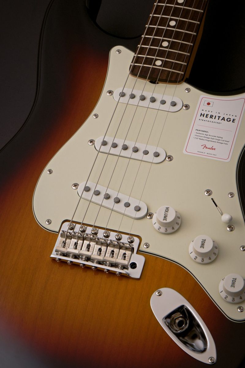 Made in Japan Heritage 60s Stratocaster -3-Color Sunburst