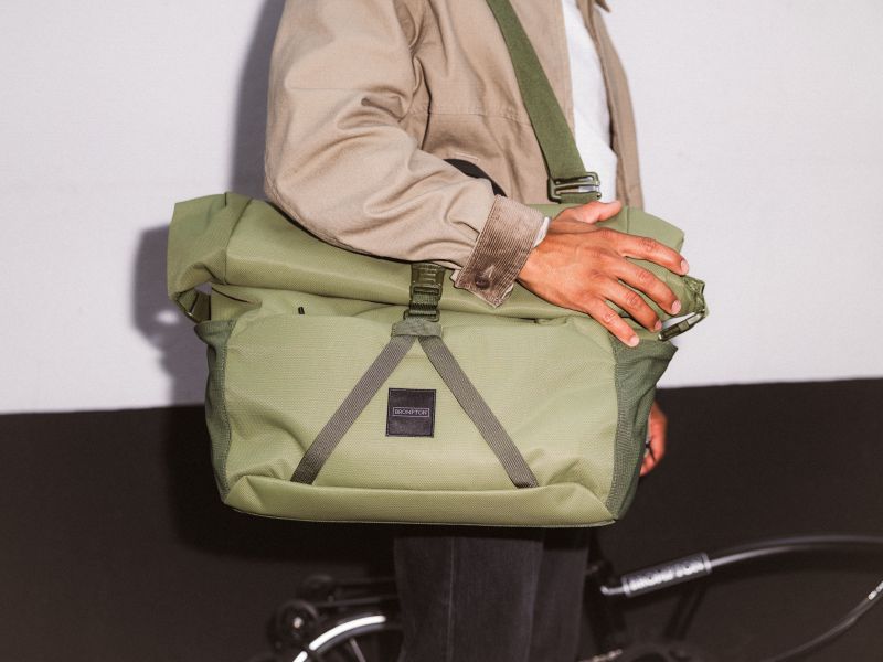 Rolltop Bag L（ロールトップバッグ L）Brompton New Bag - LIFE with