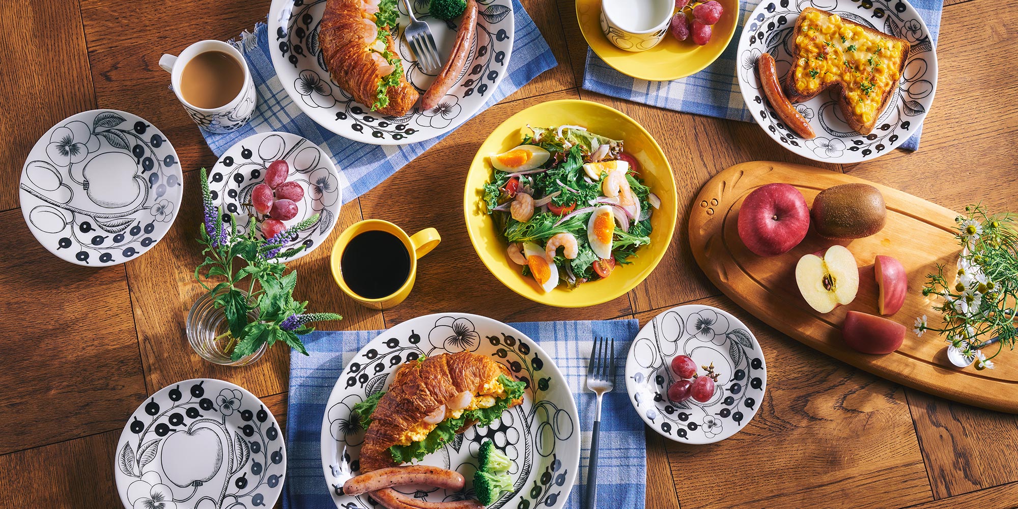 アラビア（ARABIA） パラティッシ ブラック プレート 26cm | ブランド