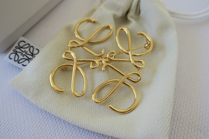 LOEWE シルバー リボンブローチ