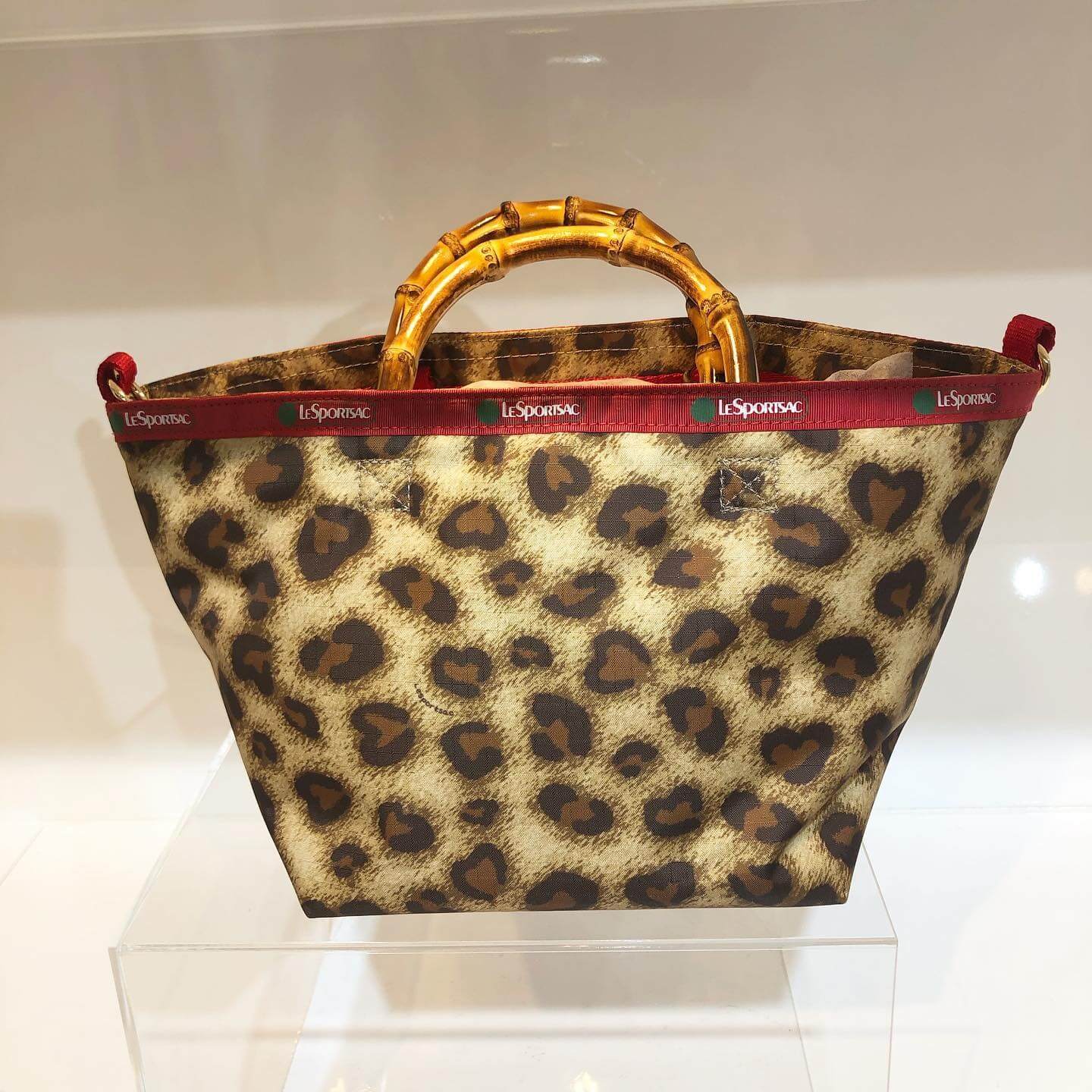 LeSportsac（レスポートサック）】2022秋冬展示会にお邪魔してきました