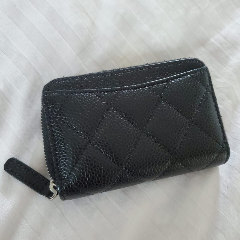 CHANELのミニ財布】クラシック ジップ コインパースを4年愛用してい