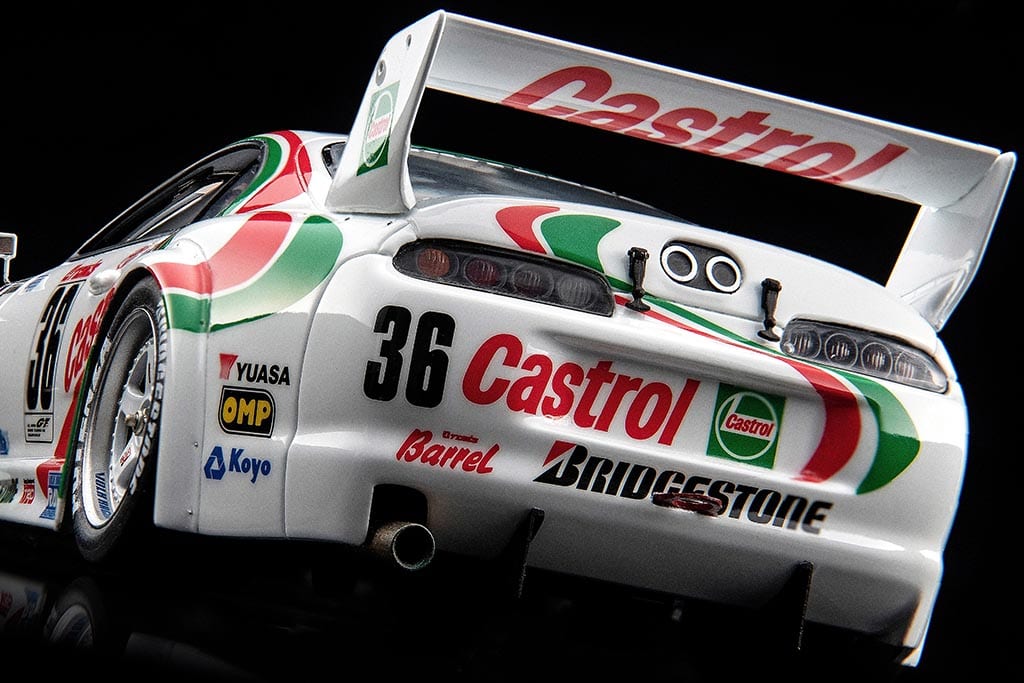 カストロール・カラーの圧倒的なカッコよさ！タミヤ製プラモ「トムス