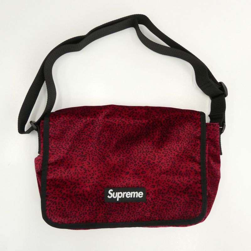 シュプリーム Velvet Small Messenger Bag 買取実績
