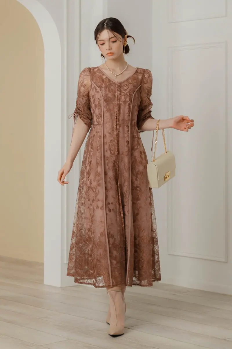 ピンクのエンブロイダリーレイヤードドレス | Dorry doll | M