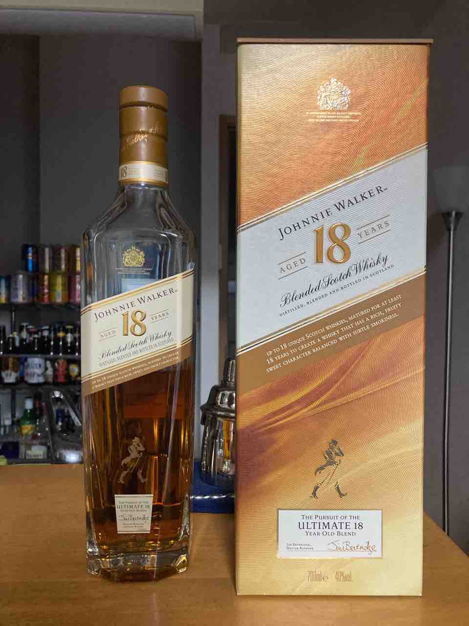 カイ太郎の晩酌日記 89杯目 ジョニーウォーカー18年 : カイ太郎の晩酌日記