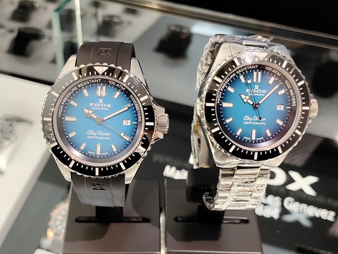 スカイダイバーネプチュニアンオートマティック】ベルトの違いでここ