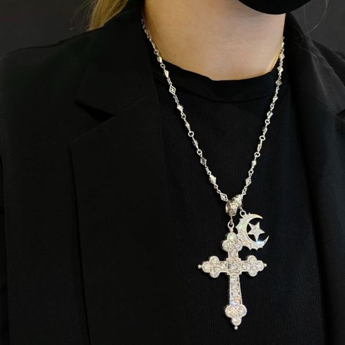 GIANT GOTHIC CROSS PENDANT Silver / Zirconia PENDANT（ペンダント