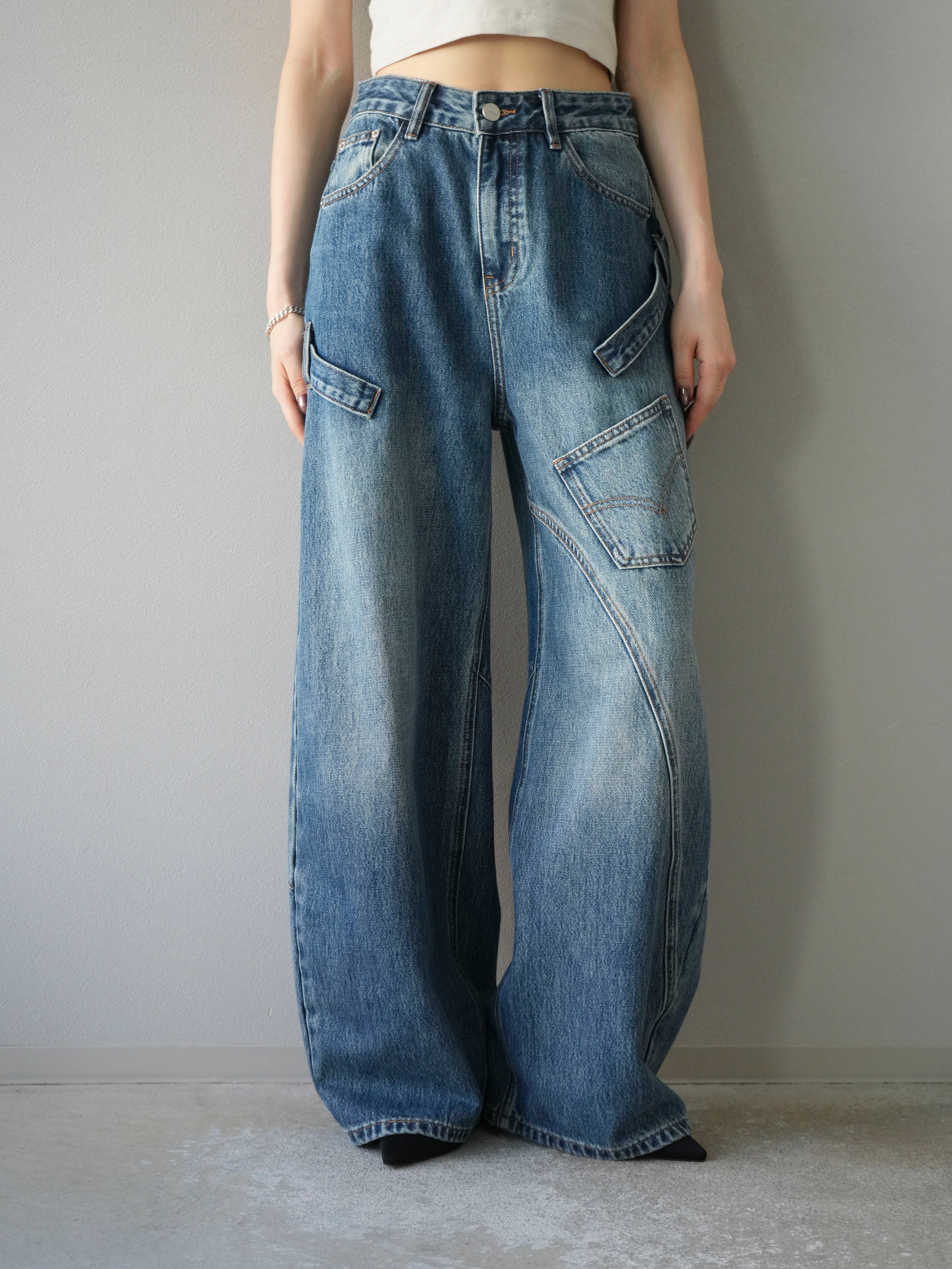 28_7c4d3040-ea72-4994-9486-