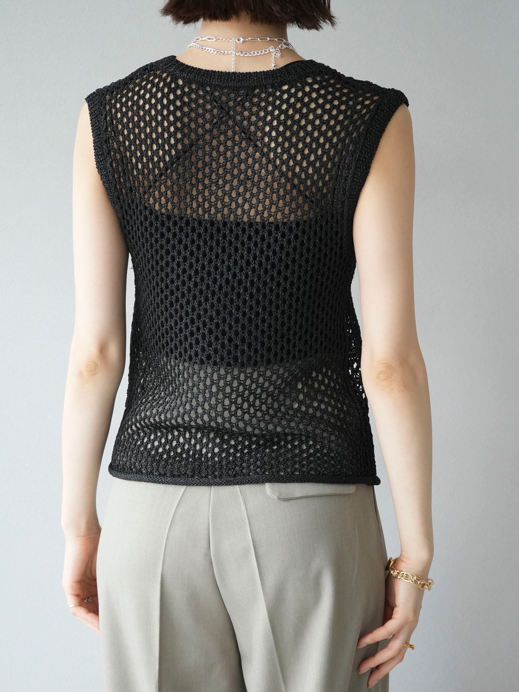 予約]ラメリリーヤーンメッシュタンクトップ/ブラック – Lumier