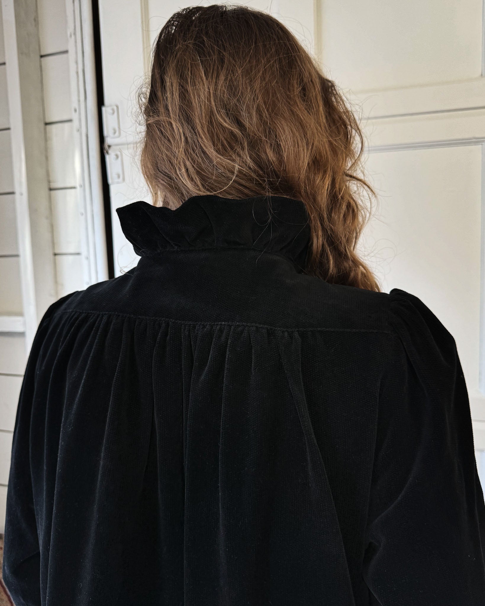 80s Ruffled Black Corduroy Jacket | S-M - Lucky Vintage