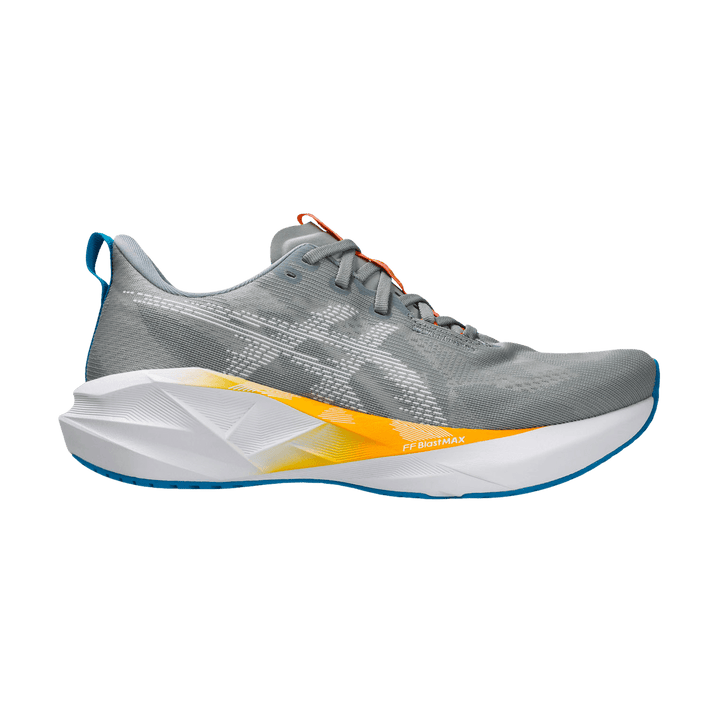 ASICS MEN'S NOVABLAST 5 – Luke's Locker Running & Fitness