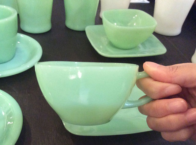 Fire-King ファイヤーキング カップ＆ソーサー チャーム フォレスト