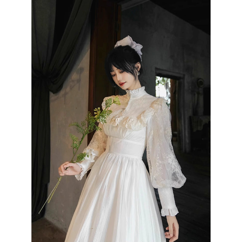 宮廷の花の刺繍ヴィクトリアンワンピース – ManusMachina