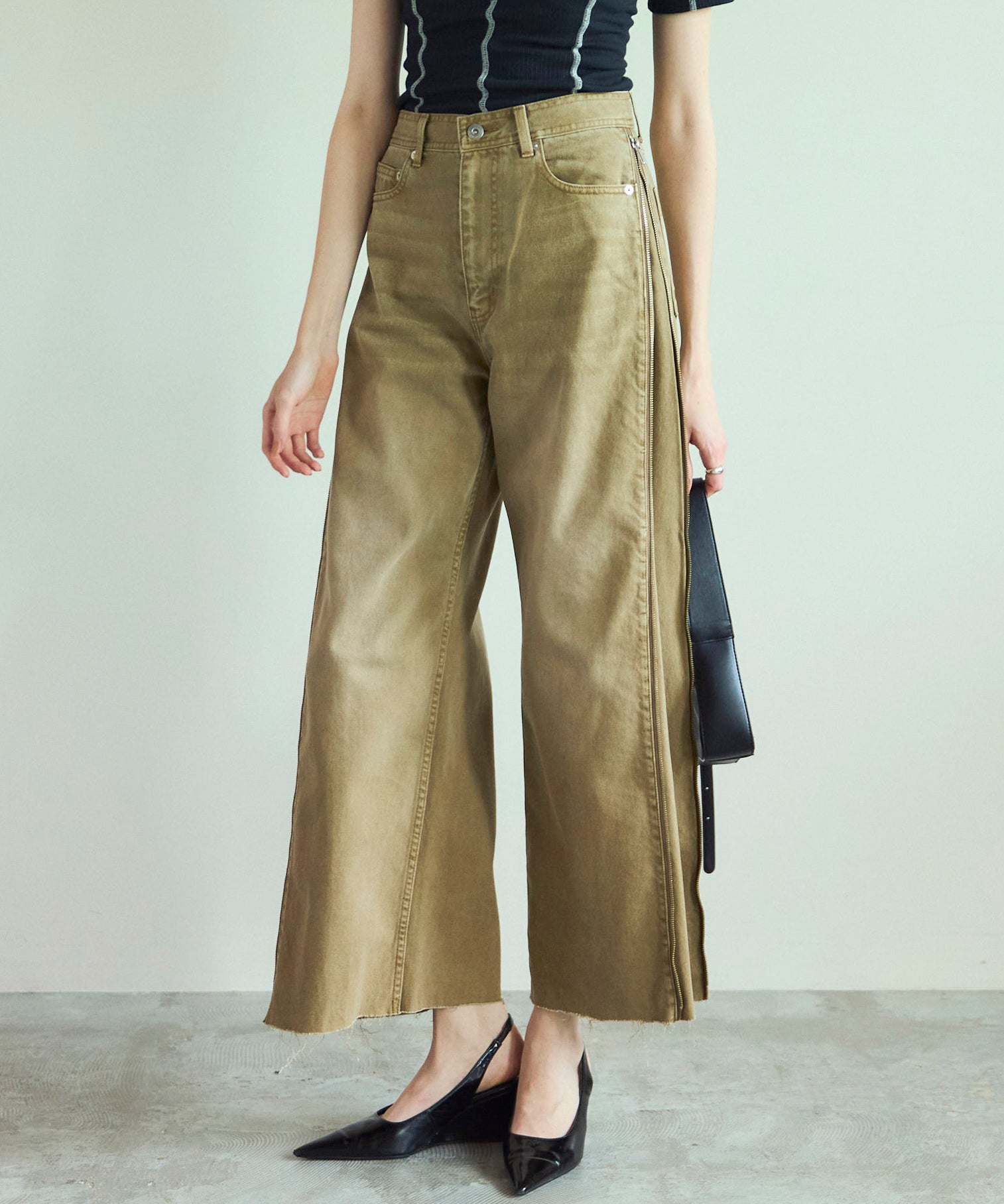 Side Long Zip Denim