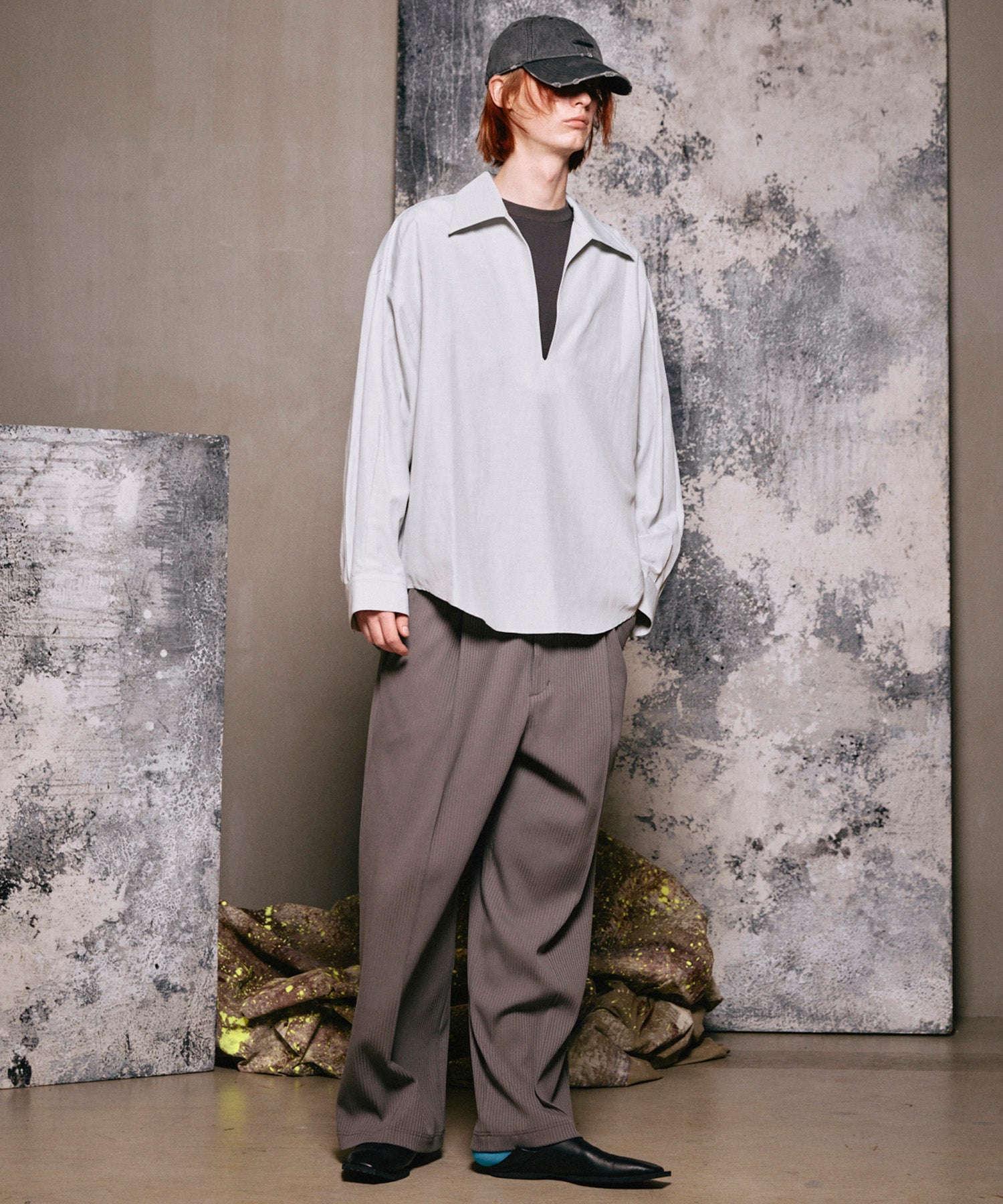 26SS PRE-ORDER】Deep Front Neck Prime-Over Skipper Shirt