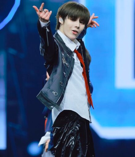 SMTOWN LIVE 2025」で練習生を公開！元Big Hit練習生「JJ」登場で話題