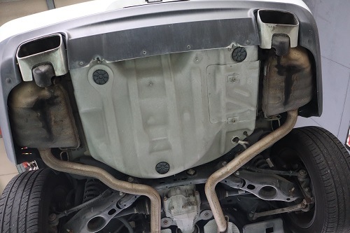 ダッジ チャレンジャーSXT ワンオフマフラー【型式