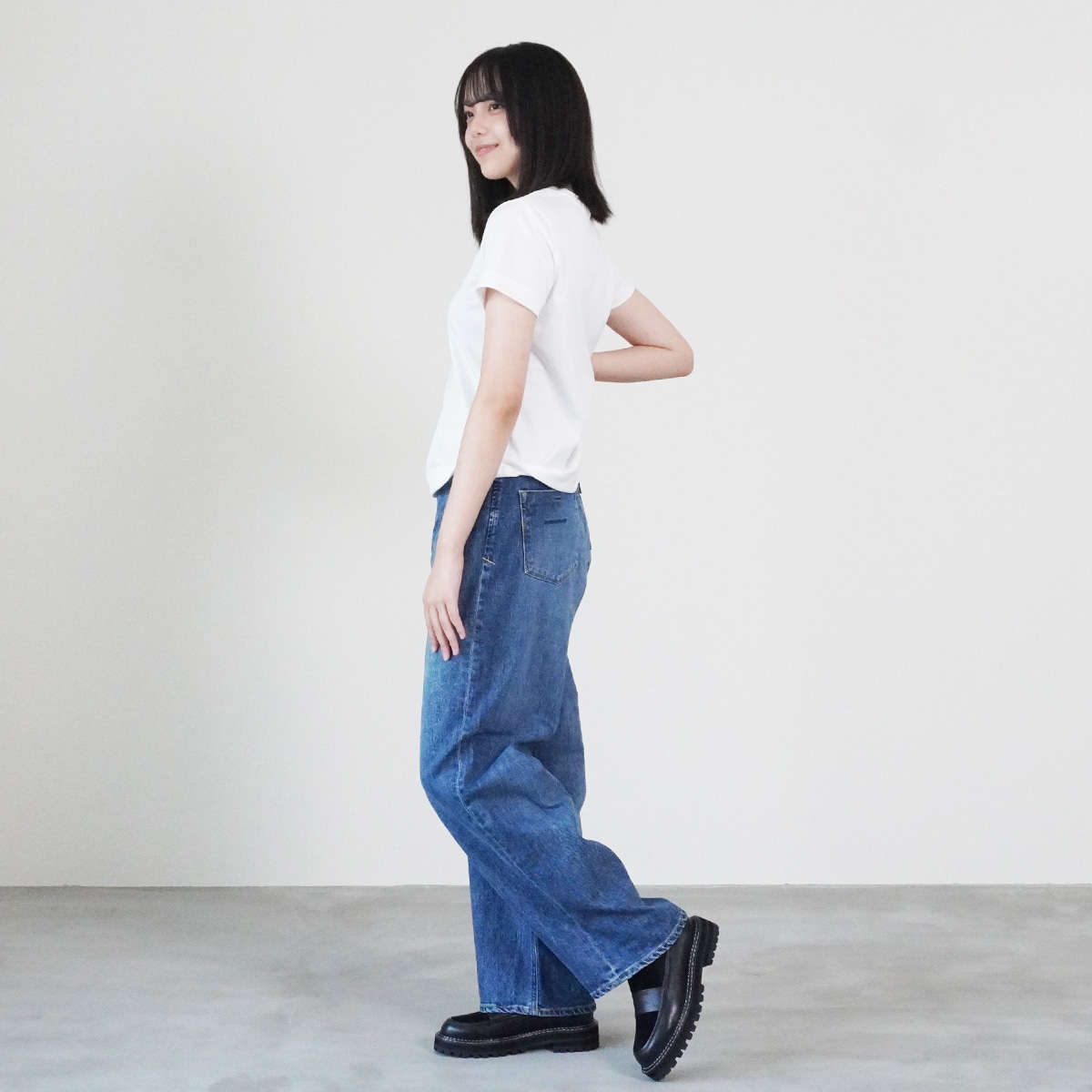 YANUK ヤヌーク】ルーズストレート JOAN | ANNE onlinestore - アンネ