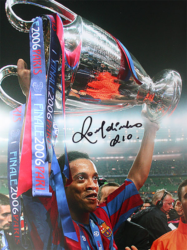 ロナウジーニョ 直筆サインフォト バルセロナ 2006 UEFA チャンピオン