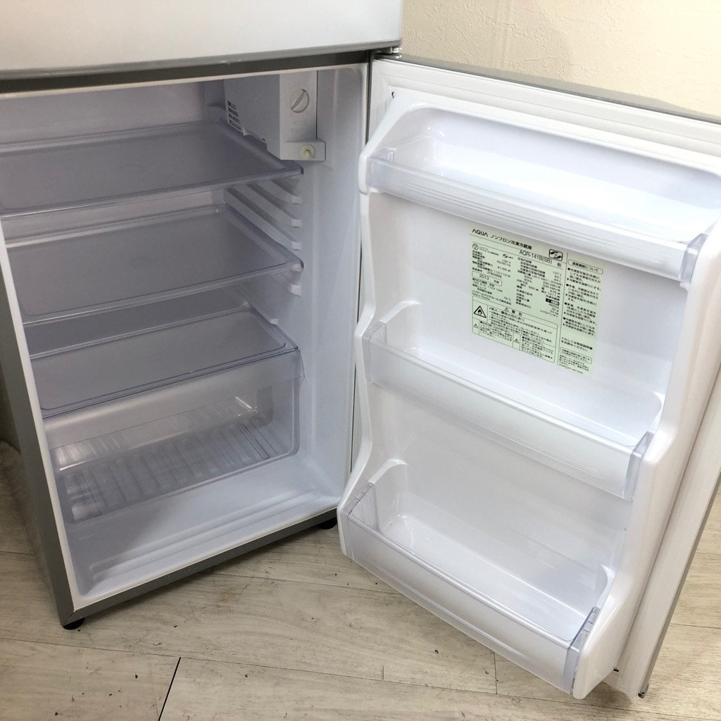 100運搬取付無料！シルバー純正AQUA2ドアコンパクト冷蔵庫！完動品超美