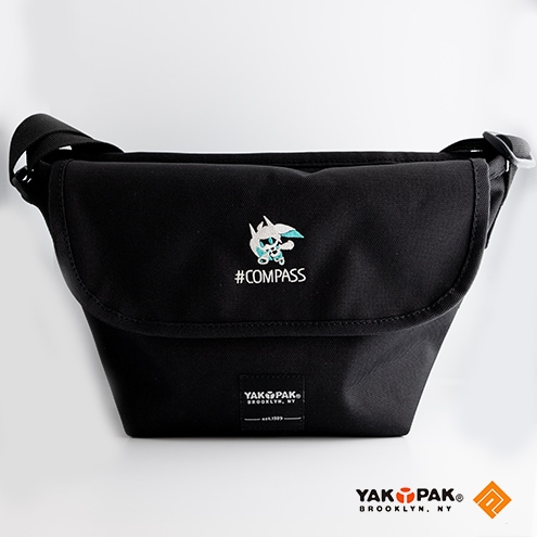 YAKPAK コラボミニメッセンジャーバッグ（ver.Voidoll） | 販売終了品