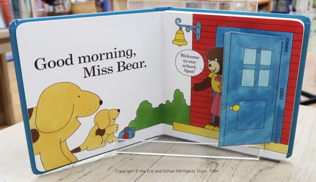 めくりしかけ絵本 Spot Goes to School ボードブック | 作家