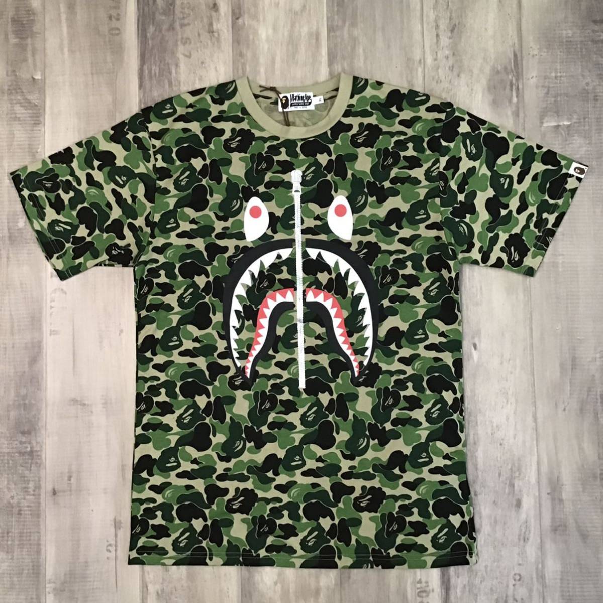 ☆新品☆ ABC camo green シャーク Tシャツ XLサイズ a bathing ape