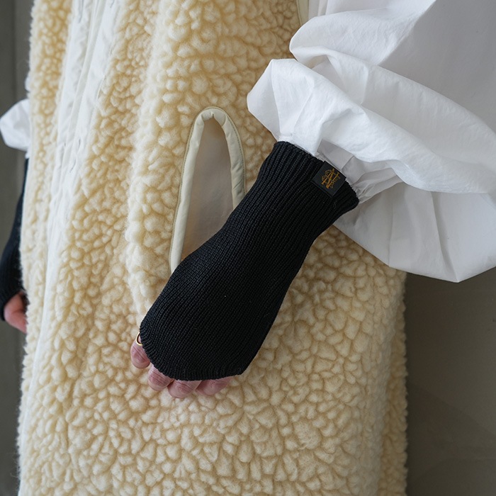 20%OFF】（bn-23fi-008） / BATONER(バトナー) /SOLID WOOL HAND