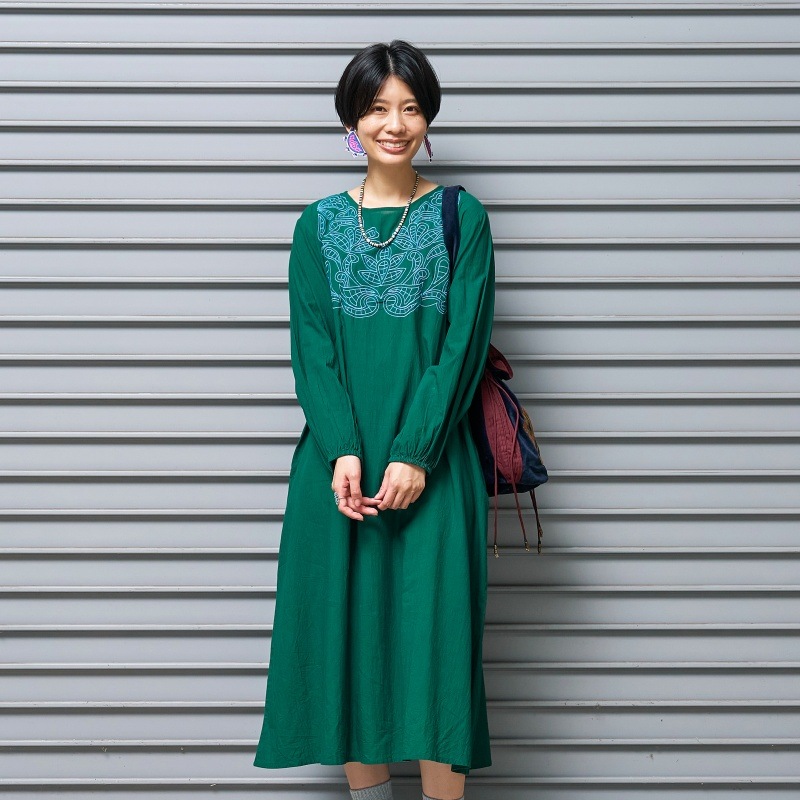 50%OFF フラワー刺繍ワンピース【メール便可】｜マライカ公式通販