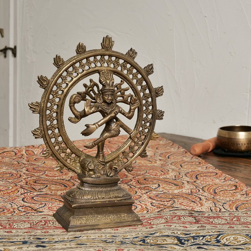 インドの三大神 破壊の神様 シヴァの置物 ｜マライカ公式通販